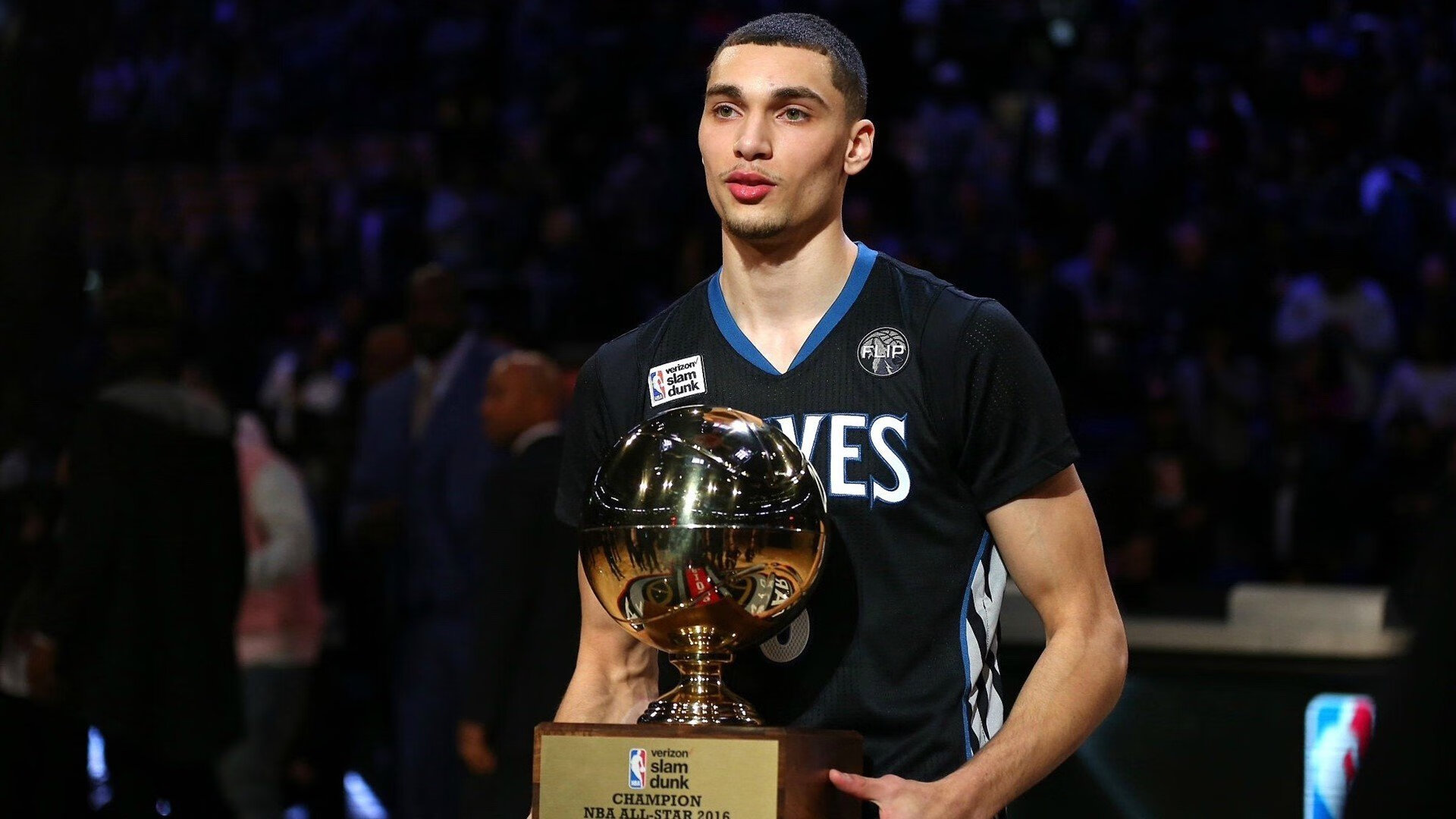 独行侠前锋展示精准中投获得主帅信任,独行侠签约中国球员